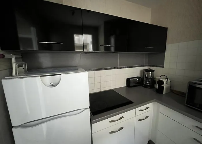 Appartement Les Sables-d'olonne, 3 Pièces, 6 Personnes - Fr-1-197-388 *