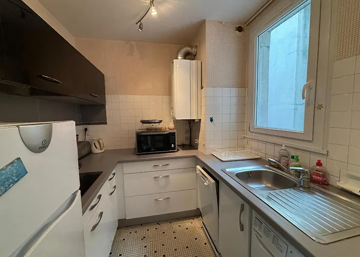 Appartement Les Sables-d'olonne, 3 Pièces, 6 Personnes - Fr-1-197-388