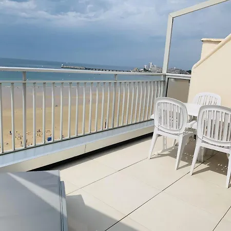 3 Pieces Face Avec Terrasse Et Garage - D'olonne