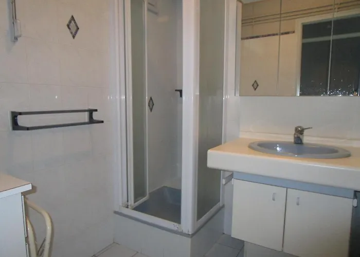 3 Pieces Face Avec Terrasse Et Garage - D'olonne - Fr-1-197-388 公寓